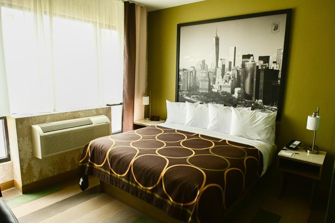 Hotel Super 8 By Wyndham Bronx Near Botanical Garden New York Exterior foto